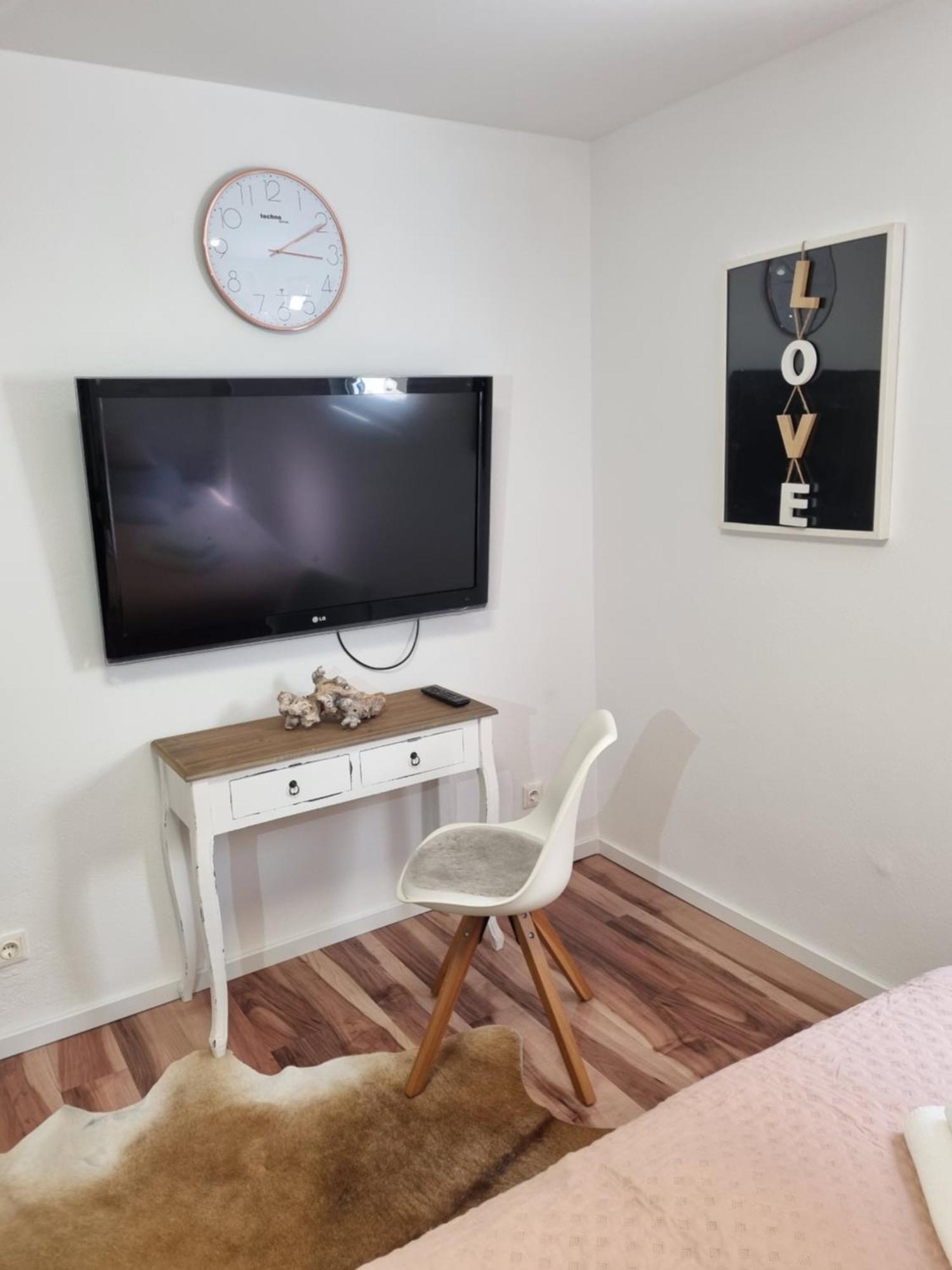 Appartment Im Untergeschoss Freilassing Luaran gambar